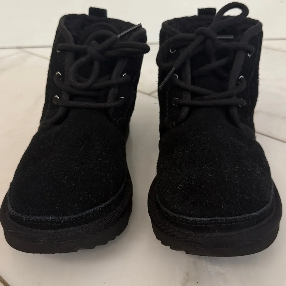 UGG Neumel Black Suede Leather Shearling Fleece Lined Ankle Boot Lace Up Euro 37 - Picture 4 of 11